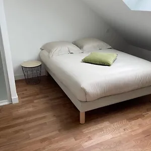  Appartement Le Poulorio 13 - T2 - Proche Gare France